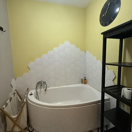 Sunlight 2 Bedroom דירה