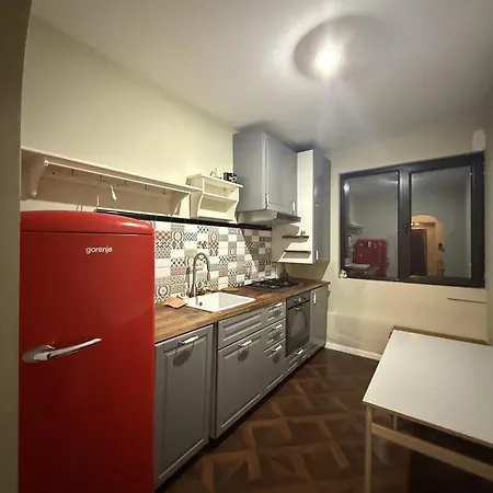 Sunlight 2 Bedroom דירה בוקרשט